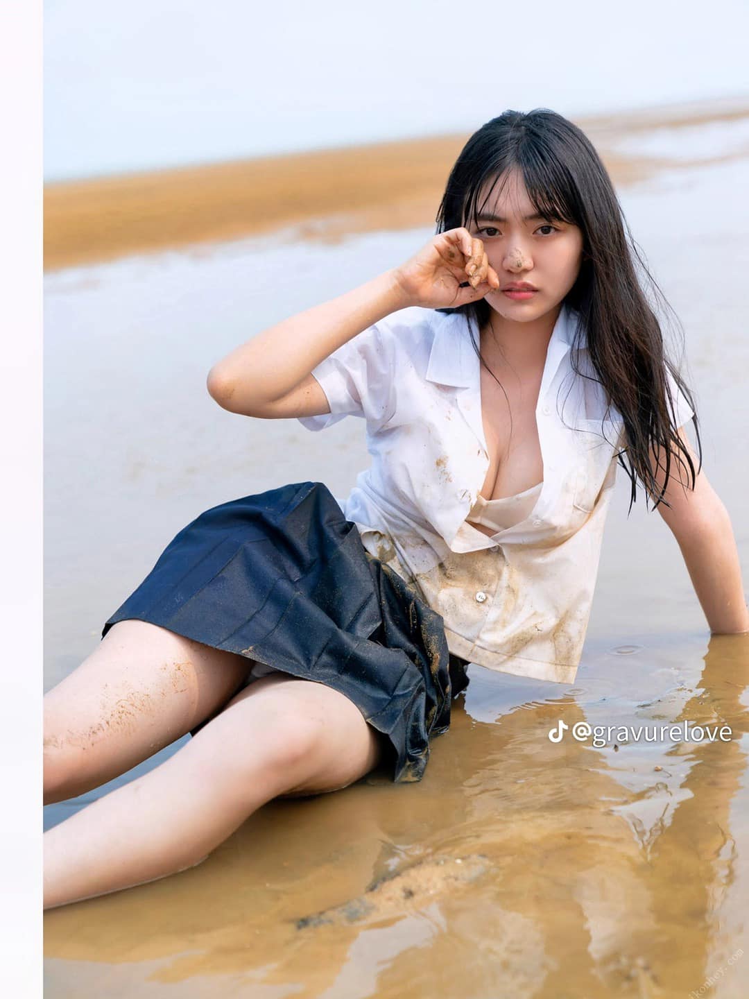 Khám Phá Thế Giới Gái Đẹp Khoe Thân Nét Đẹp Quyến Rũ, Khẳng Định Phong Cách Riêng