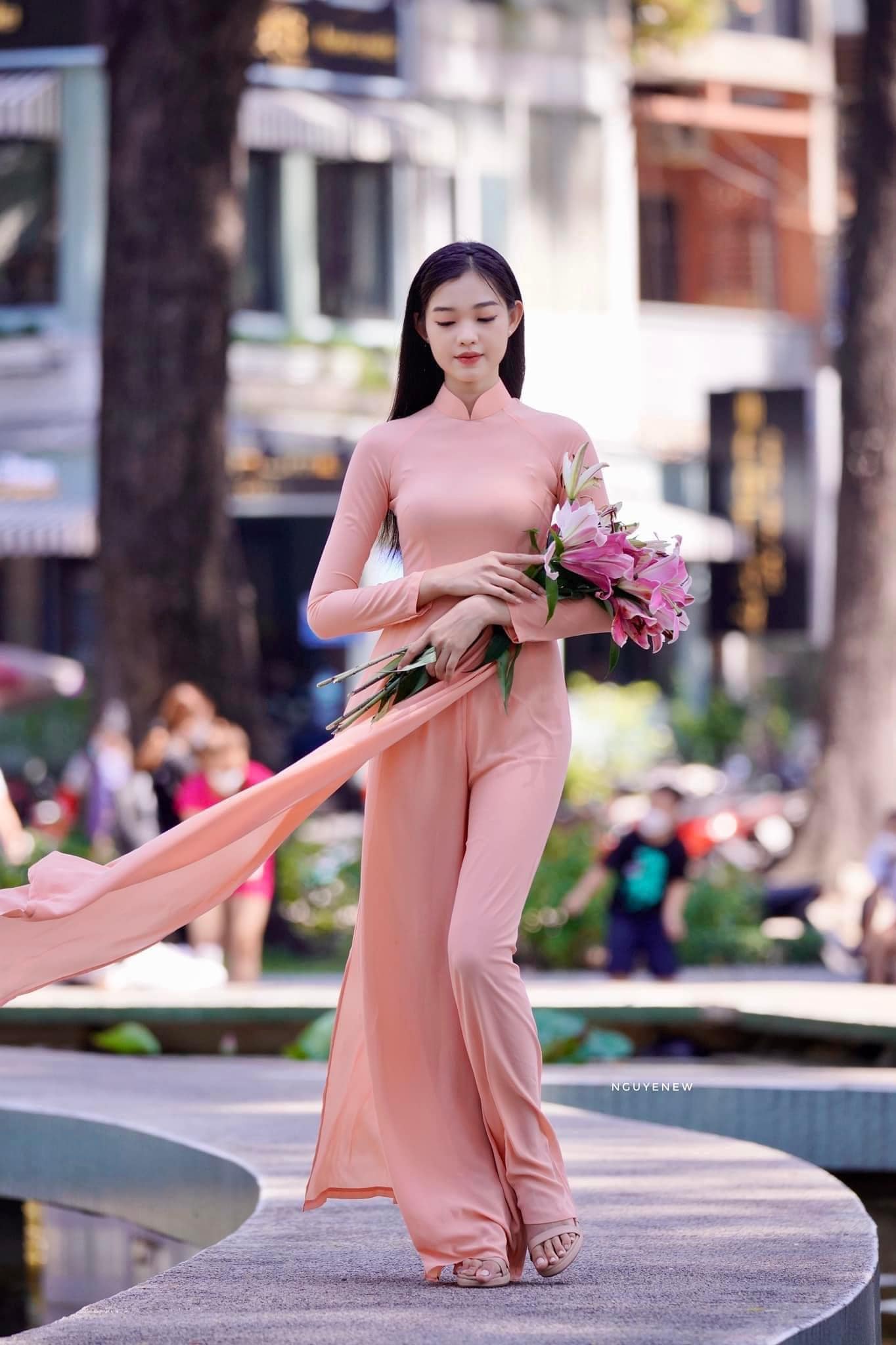 Khám Phá Thế Giới Ngập Tràn Ảnh Xinh Gái Cute – Nét Đẹp Không Chỉ Trong Nét Nhiệt Đới