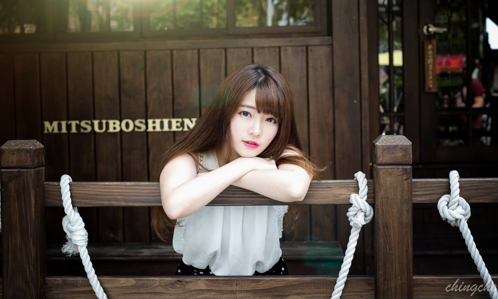 Ảnh Ngầu Con Gái Ngọn Gió Mùa Hè Đầy Cuốn Hút Và Phong Cách