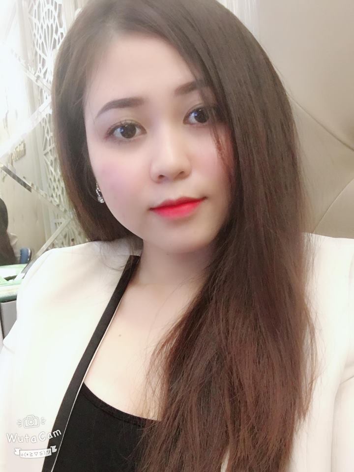 Hinh Co Gai Buon Khám Phá Vẻ Đẹp Quyến Rũ Trong Mảng Hình Ảnh Mạng Xã Hội