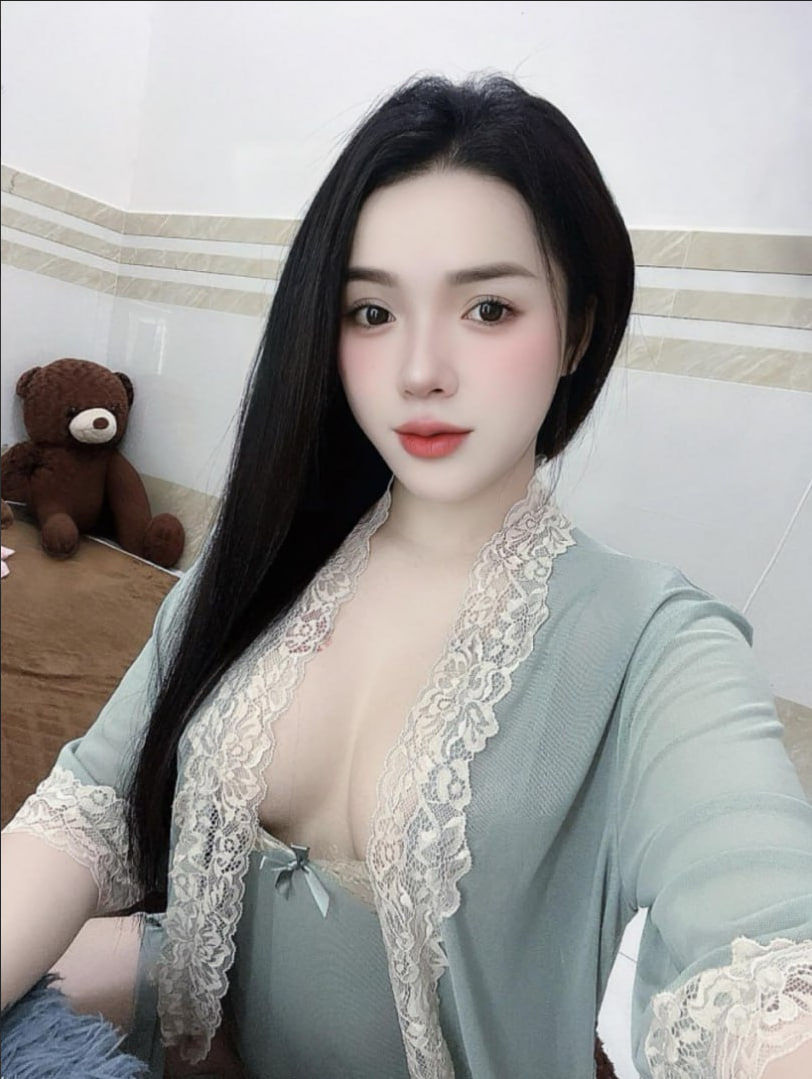 Hình Ảnh Con Gái Đẹp Che Mặt Bộ Sưu Tập Nóng Bỏng Nhất Hè Này Khiến Lòng Người Xao Xuyến