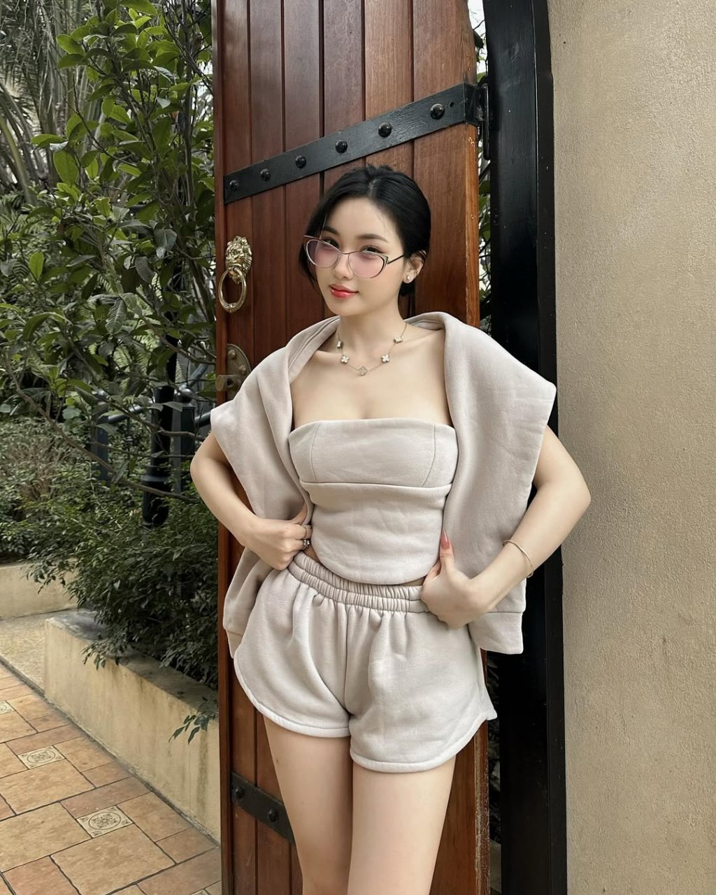 Gai Dep Net Biểu Tượng Thời Trang Và Phẩm Chất Gây Sốt Cộng Đồng Mạng