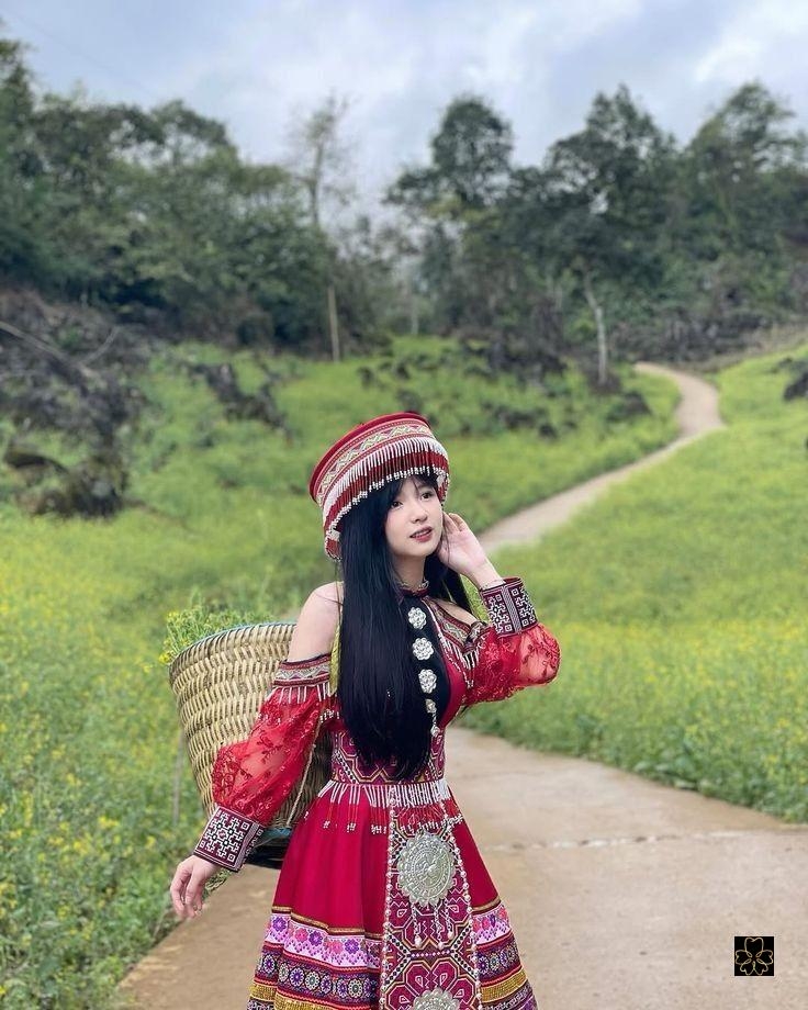 Hình Những Cô Gái Cute Bức Tranh Vẻ Đẹp Thuần Khiết Và Quyến Rũ Trong Thế Giới Mạng Xã Hội